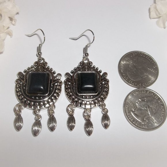 Earrings, Black and Silver Earring, Black Earring, Chandelier Earring Set A449 - Picture 3 of 5